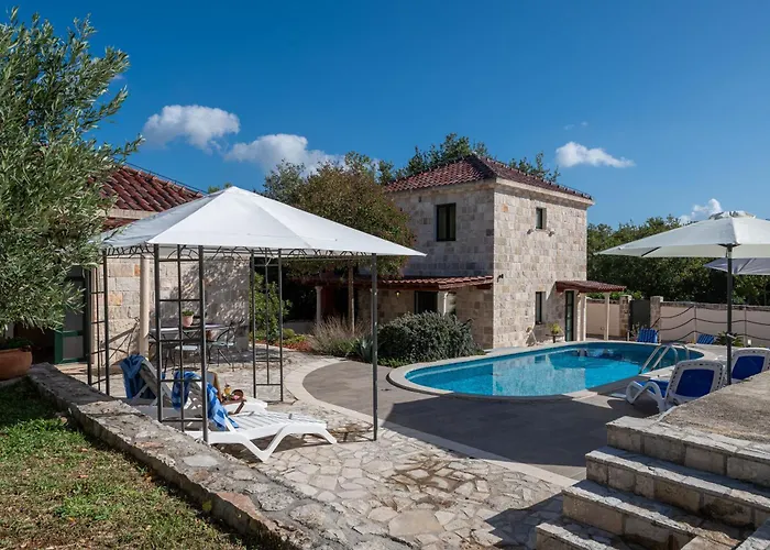 بيت للعطل South Estate