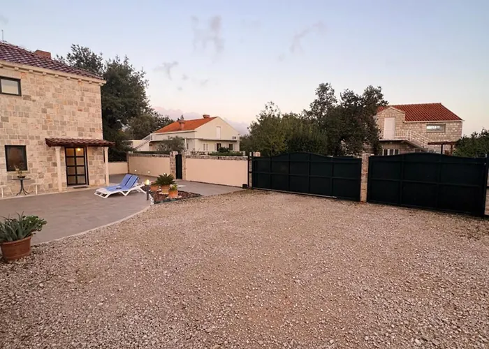 بيت للعطل South Estate *